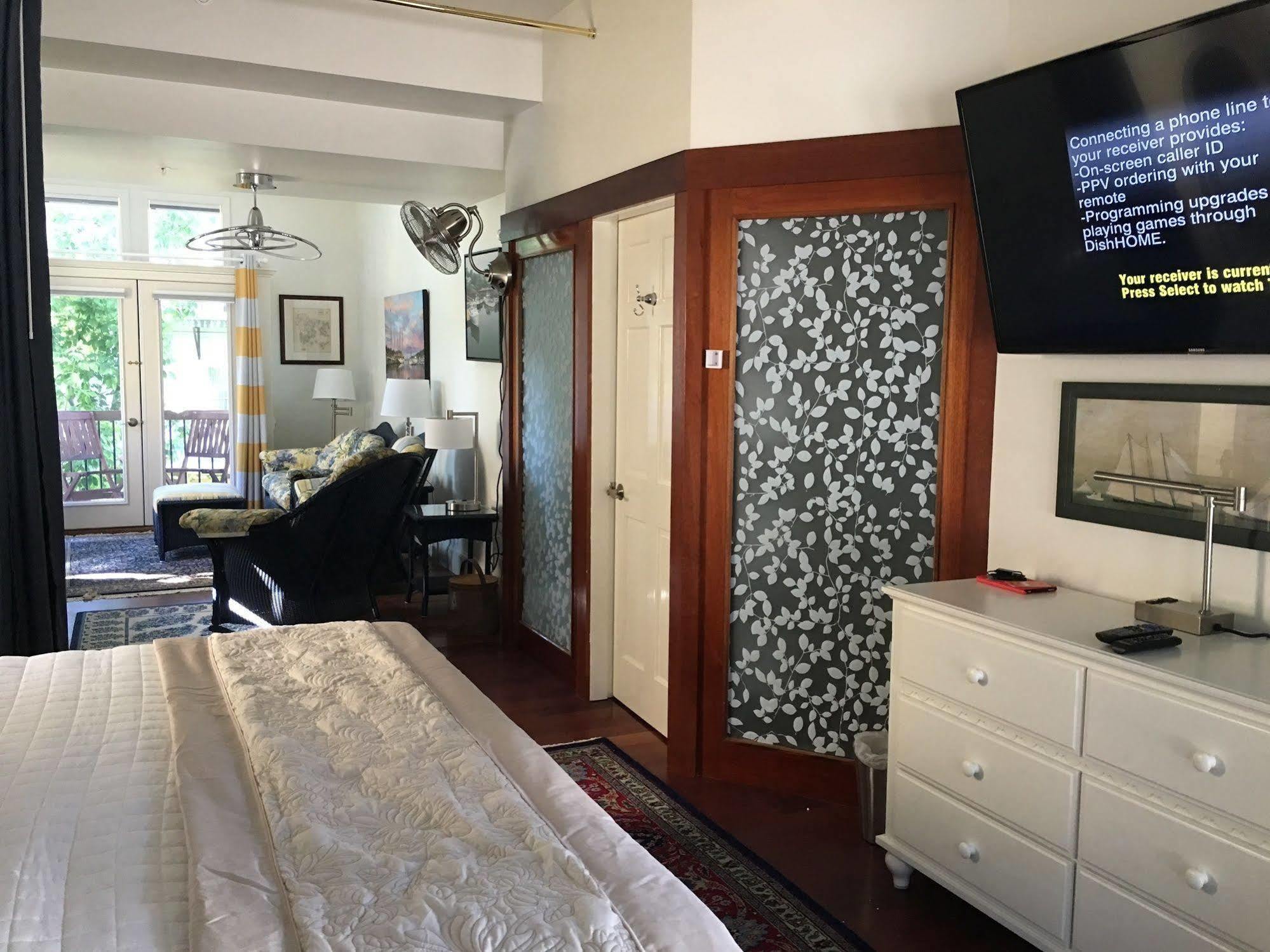 Camden Riverhouse Hotel And Inn Екстер'єр фото
